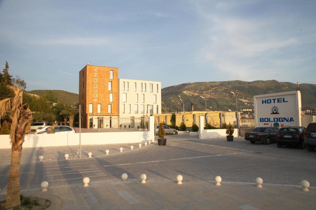 Hotel Bologna Vlorë エクステリア 写真